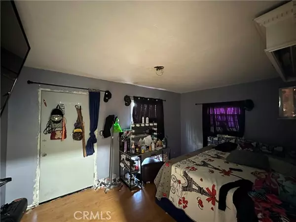 Compton, CA 90222,2021 E Lucien Street