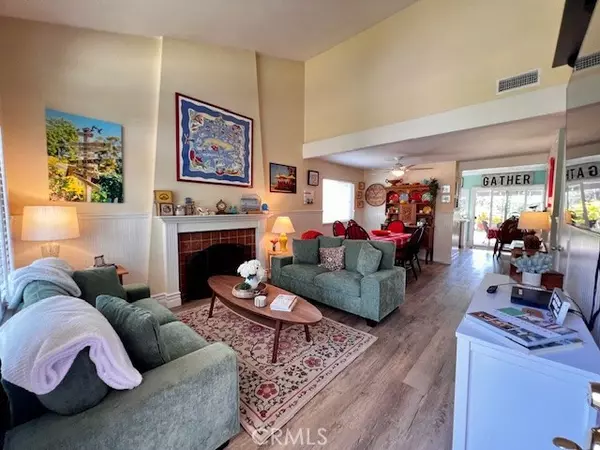 Mission Viejo, CA 92691,23336 Via Bahia