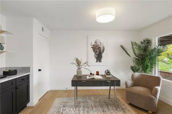 Mission Viejo, CA 92692,28401 Alava