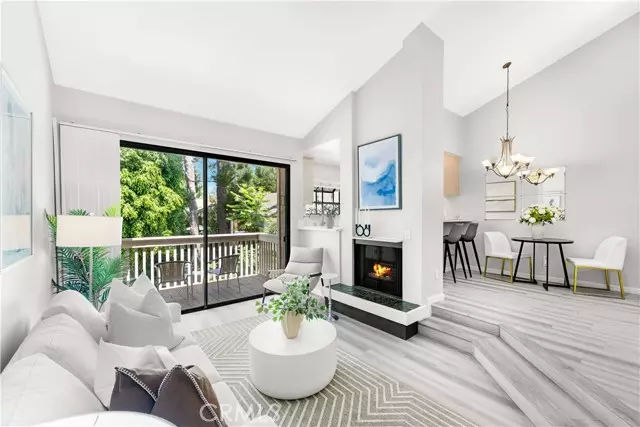 Irvine, CA 92620,90 Lakepines