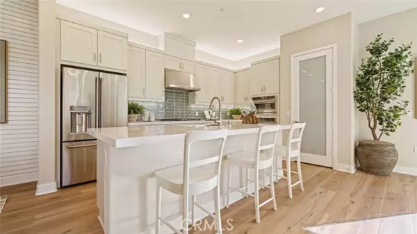 409 Clipper, Irvine, CA 92618
