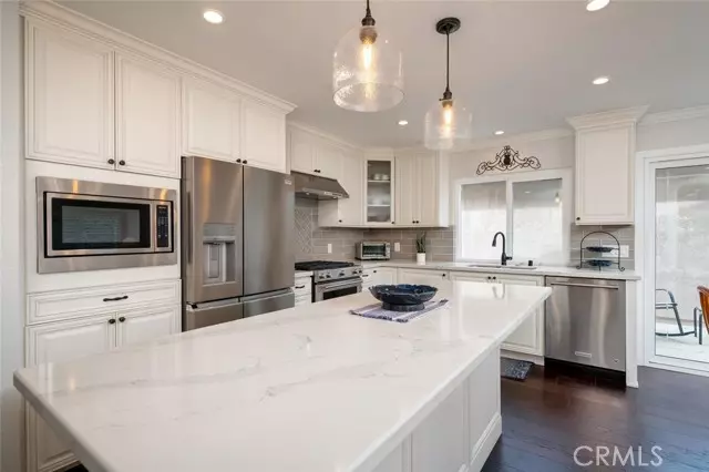 Mission Viejo, CA 92692,27643 Via Granados