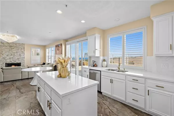 San Clemente, CA 92673,2438 Calle Aquamarina