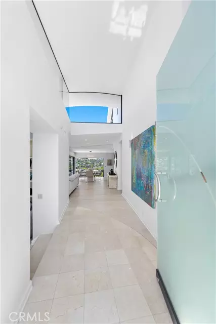 Laguna Beach, CA 92651,940 Summit Drive