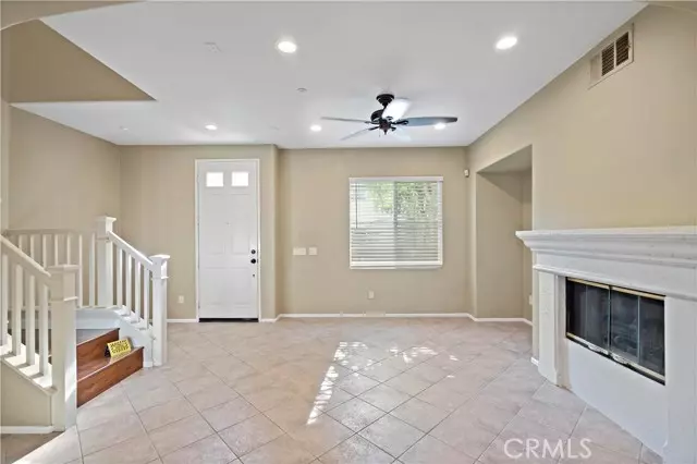 Irvine, CA 92602,18 Moonstone