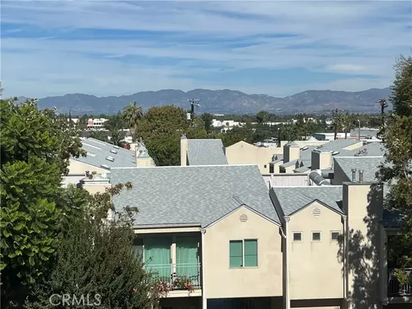 14106 Dickens #302, Sherman Oaks, CA 91423