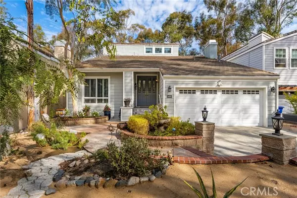 24661 Woodhill Ln, Lake Forest (el Toro), CA 92630