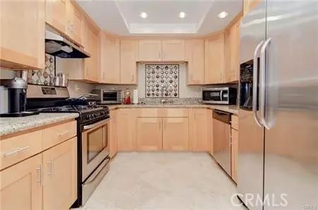 Huntington Beach, CA 92646,8777 Tulare Drive #409D