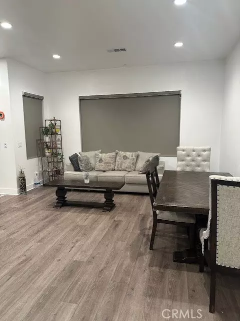 Corona, CA 92883,4167 Horvath