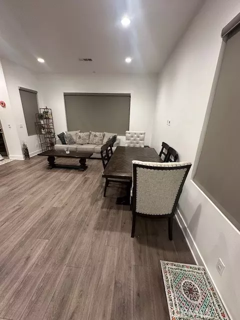 Corona, CA 92883,4167 Horvath