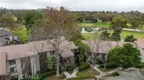 Irvine, CA 92612,9 Flores