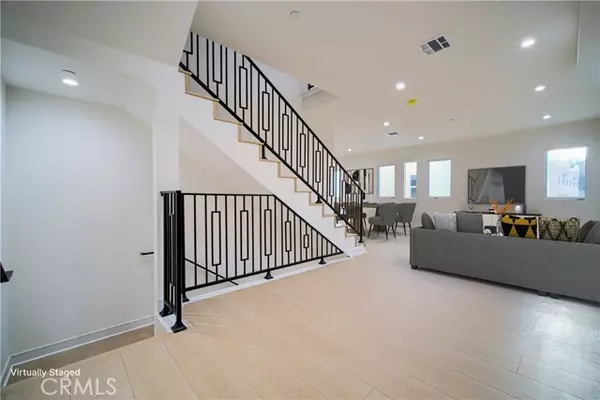 Los Angeles, CA 90042,257 Ave 54