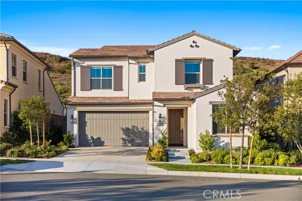 Irvine, CA 92602,130 Mezza Luna