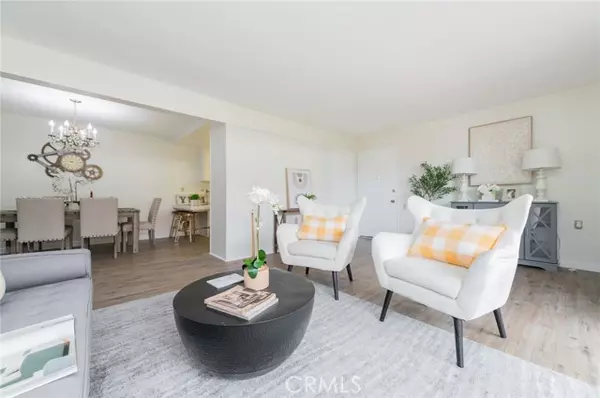 Laguna Woods, CA 92637,2294 Via Puerta, #D