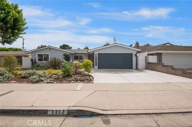 Huntington Beach, CA 92646,8202 Mary Circle