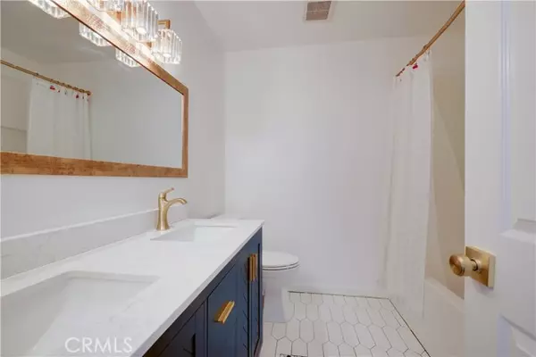 San Juan Capistrano, CA 92675,32552 Alipaz #36