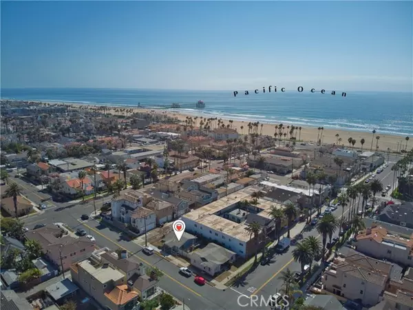 Huntington Beach, CA 92648,1111 OLIVE Avenue #A & B