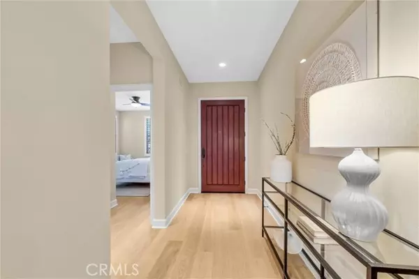 Irvine, CA 92620,36 Royal Grove