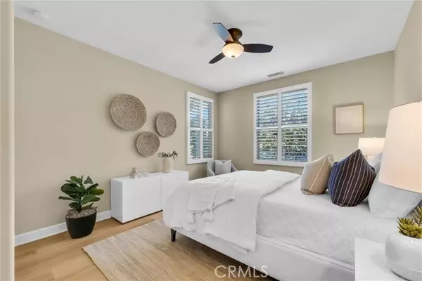 Irvine, CA 92620,36 Royal Grove