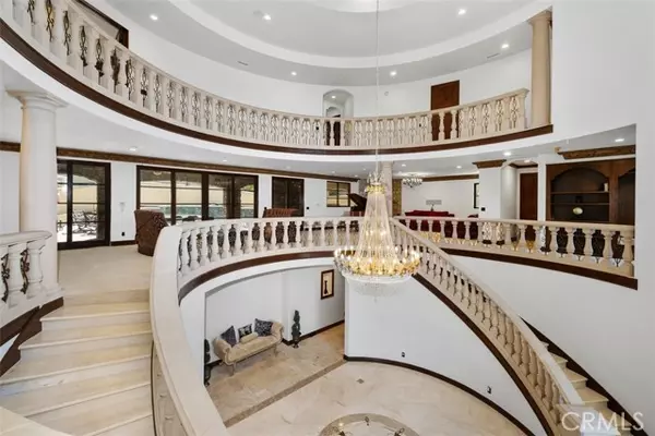 Laguna Hills, CA 92679,31232 Via Colinas