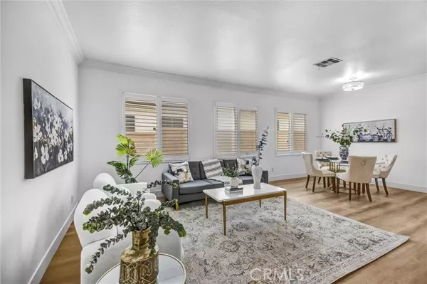 Eastvale, CA 92880,5840 Redhaven Street