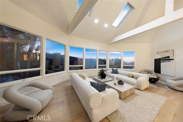 San Juan Capistrano, CA 92675,33792 Kinkerry