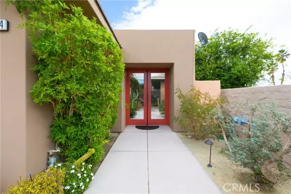 La Quinta, CA 92253,46274 Roadrunner Lane