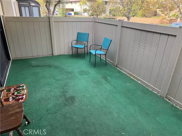 La Mirada, CA 90638,13602 La Jolla Circle #B