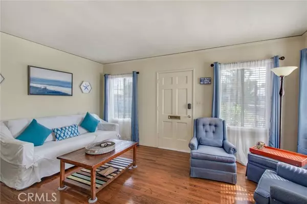 Long Beach, CA 90803,5653 E 2nd