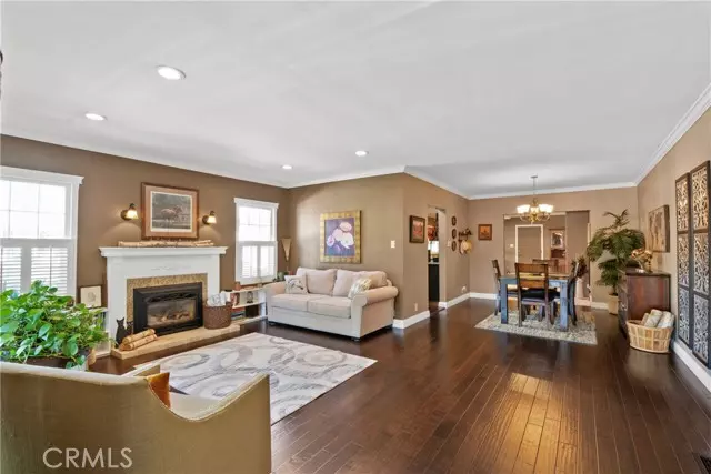 Long Beach, CA 90805,5594 Myrtle Avenue