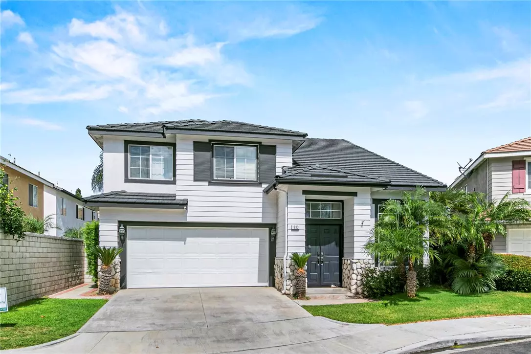 Placentia, CA 92870,1833 Taft Ln