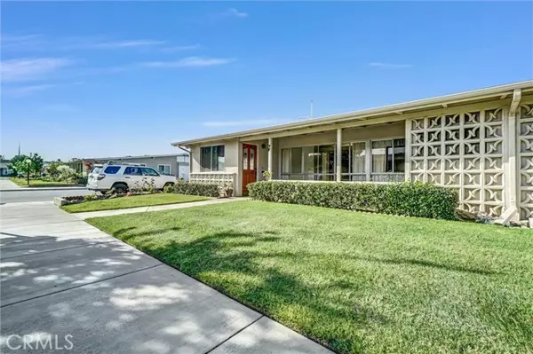 Seal Beach, CA 90740,13500 Saint Andrews #7F