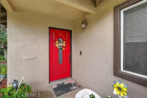 Corona, CA 92882,951 W Kendall