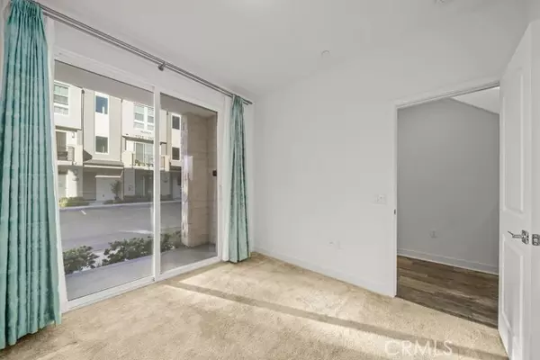 Anaheim, CA 92805,1422 S Urbana