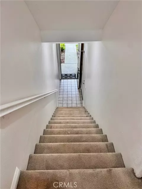 Ladera Ranch, CA 92694,10 Martino