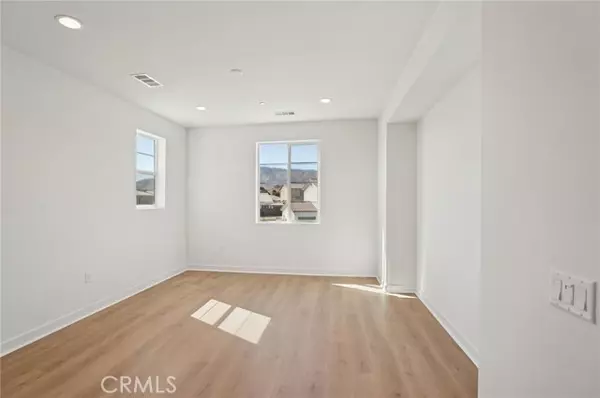 Palmdale, CA 93551,4025 Saddlewood Drive