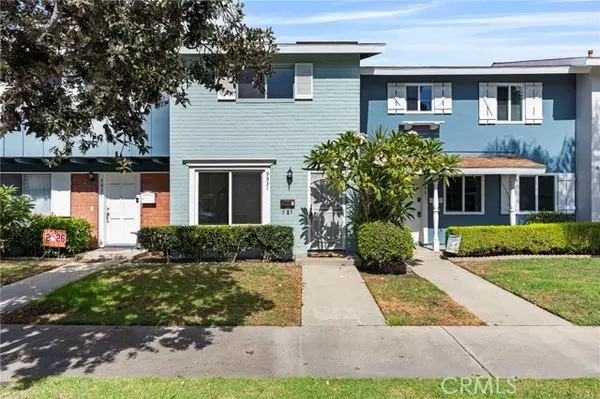9831 Continental Dr., Huntington Beach, CA 92646