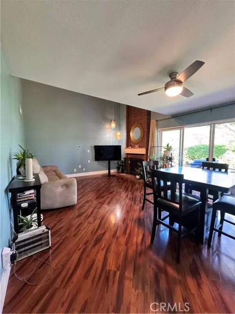 Yorba Linda, CA 92886,4774 Serrente Plaza