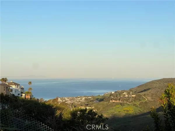 Laguna Beach, CA 92651,1569 Skyline