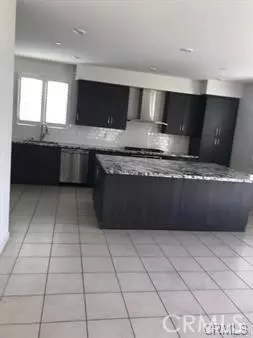 Irvine, CA 92618,167 Cadence