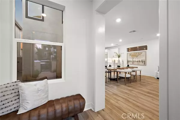 Irvine, CA 92618,116 Zawn