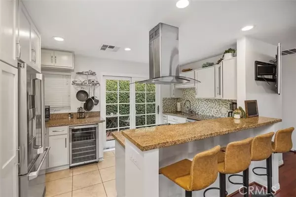 San Clemente, CA 92672,228 W Mariposa
