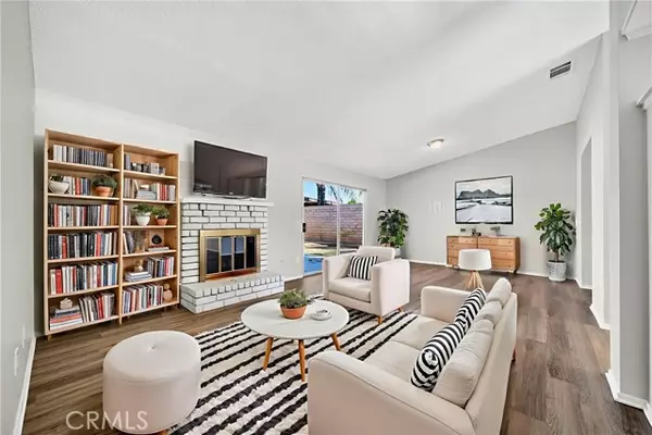 Moreno Valley, CA 92553,24884 Lorna