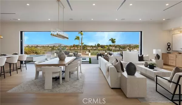 Newport Beach, CA 92660,1918 Santiago Drive