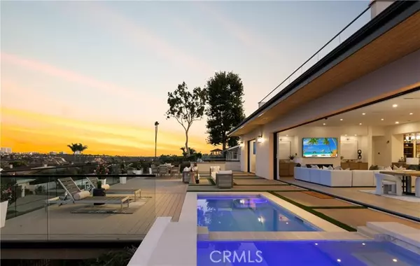 Newport Beach, CA 92660,1918 Santiago Drive