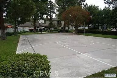 Laguna Hills, CA 92653,25091 Acacia Lane #33