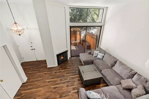 Woodland Hills (los Angeles), CA 91367,6225 Shoup Avenue #109