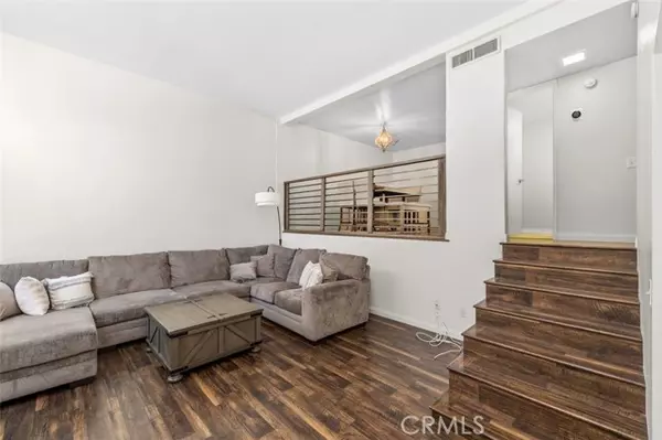 Woodland Hills (los Angeles), CA 91367,6225 Shoup Avenue #109