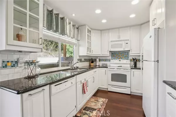 Lake Forest (el Toro), CA 92630,27191 Valleymont