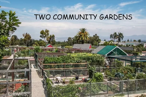 Laguna Woods, CA 92637,2328 Via Mariposa West #Q